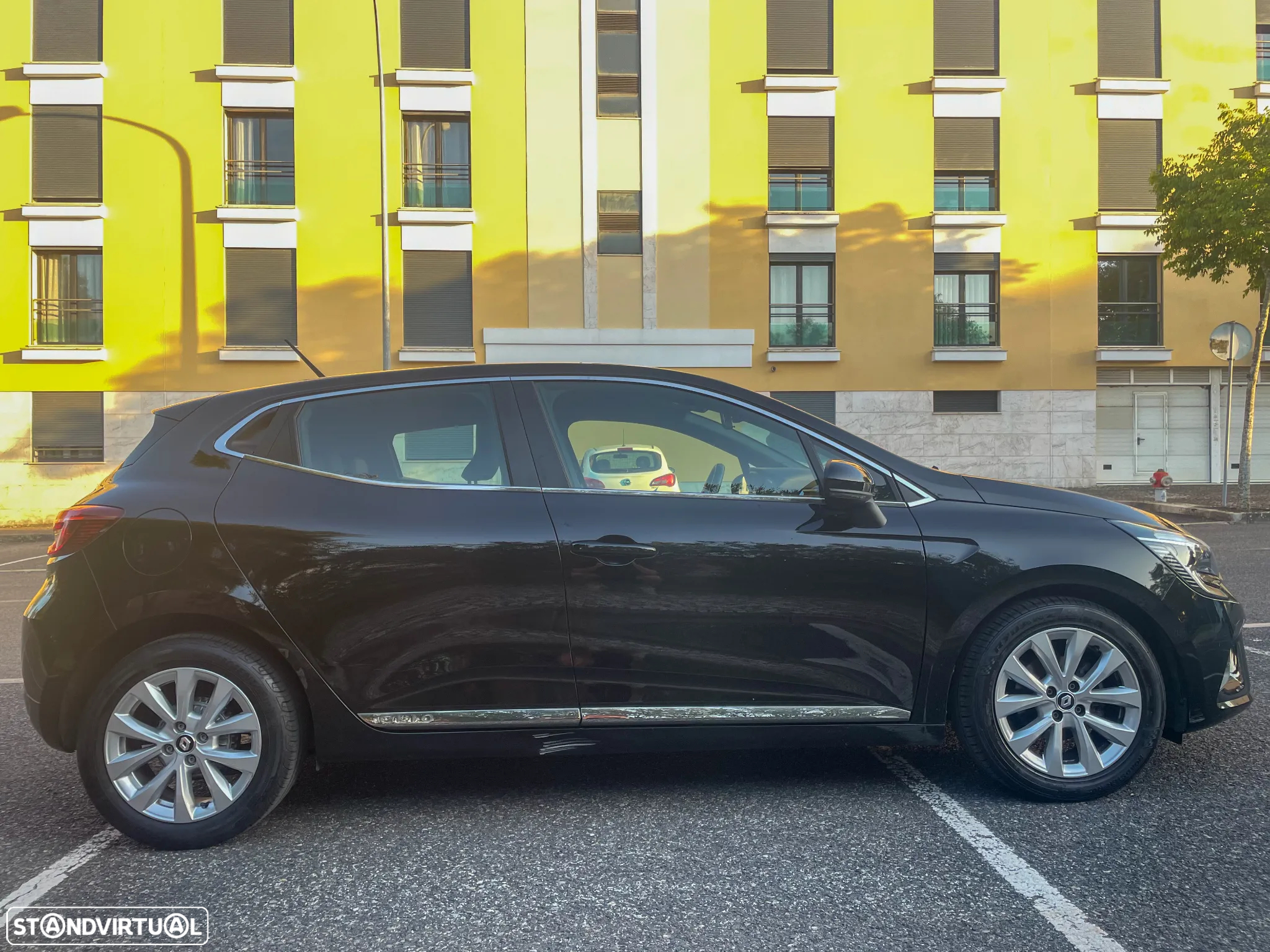 Renault Clio 1.0 TCe Intens - 4