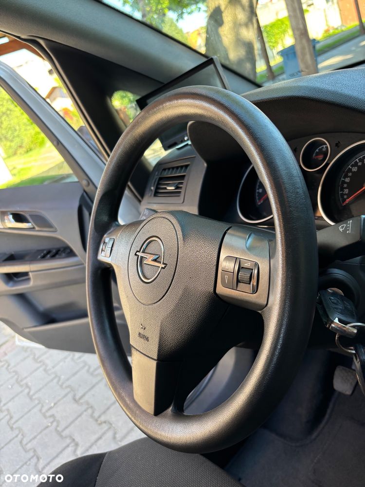Opel Zafira 2.2 Selection - 27