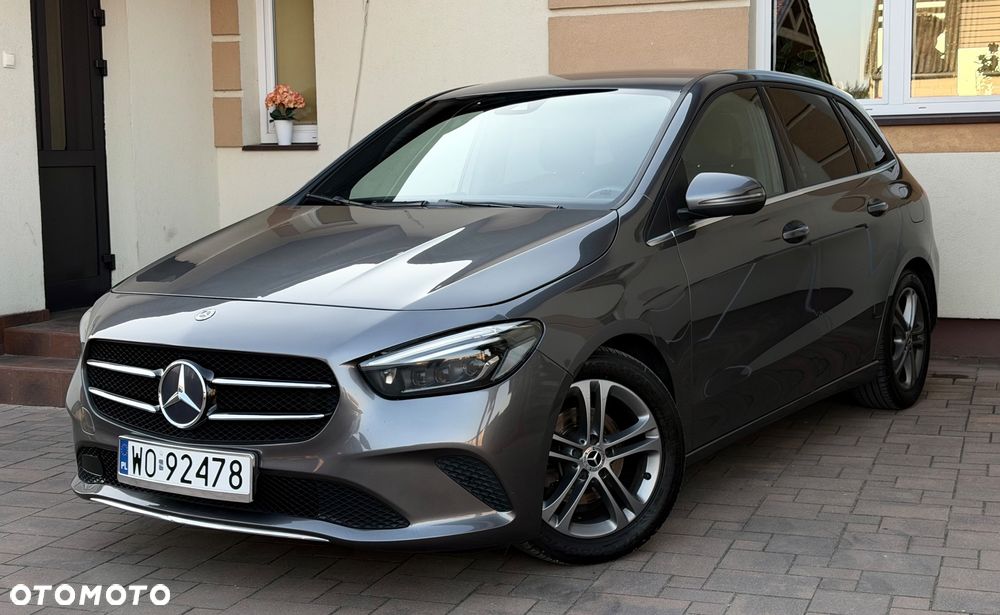 Mercedes-Benz Klasa B 180 7G-DCT Progressive - 13