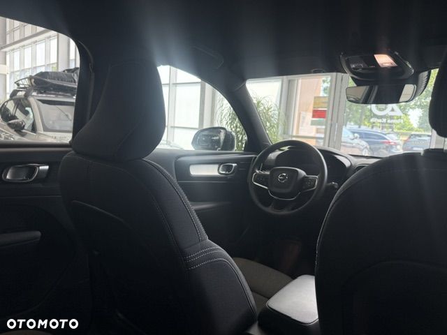 Volvo XC 40 B3 Plus Dark - 14