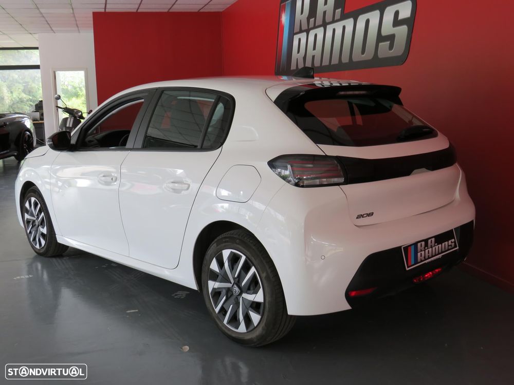 Peugeot 208 1.2 PureTech Active - 8