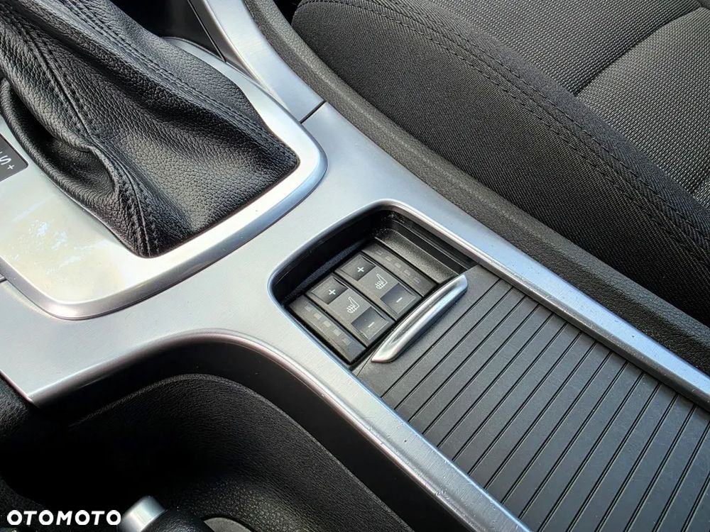 Ford Mondeo 2.0 TDCi Business Edition - 37
