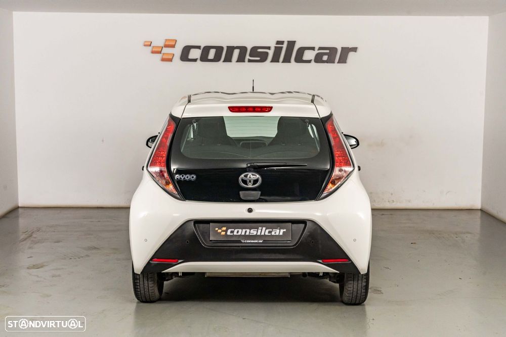 Toyota Aygo 1.0 X-Clusiv - 5