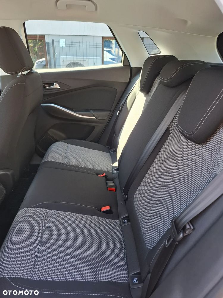 Opel Grandland X 1.2 T GPF Edition S&S - 12