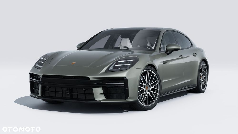 Porsche Panamera 4 E-Hybrid - 1