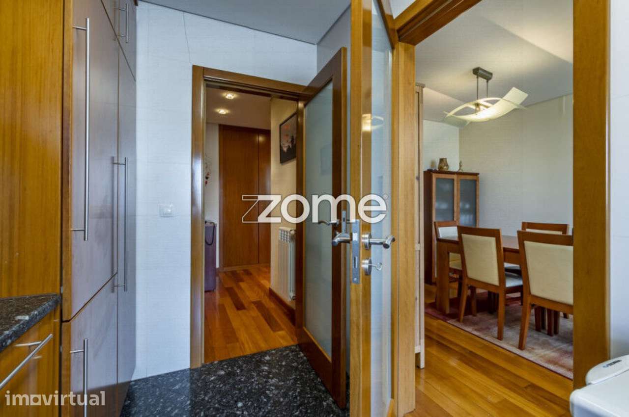 Apartamento T1 com garagem em Matosinhos Sul - em frente ao Metro - Grande imagem: 4/25