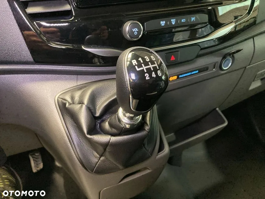 Ford Transit L3H2 130KM Trend - 14