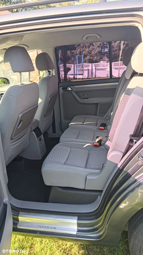 Volkswagen Touran 1.9 TDI Trendline - 4