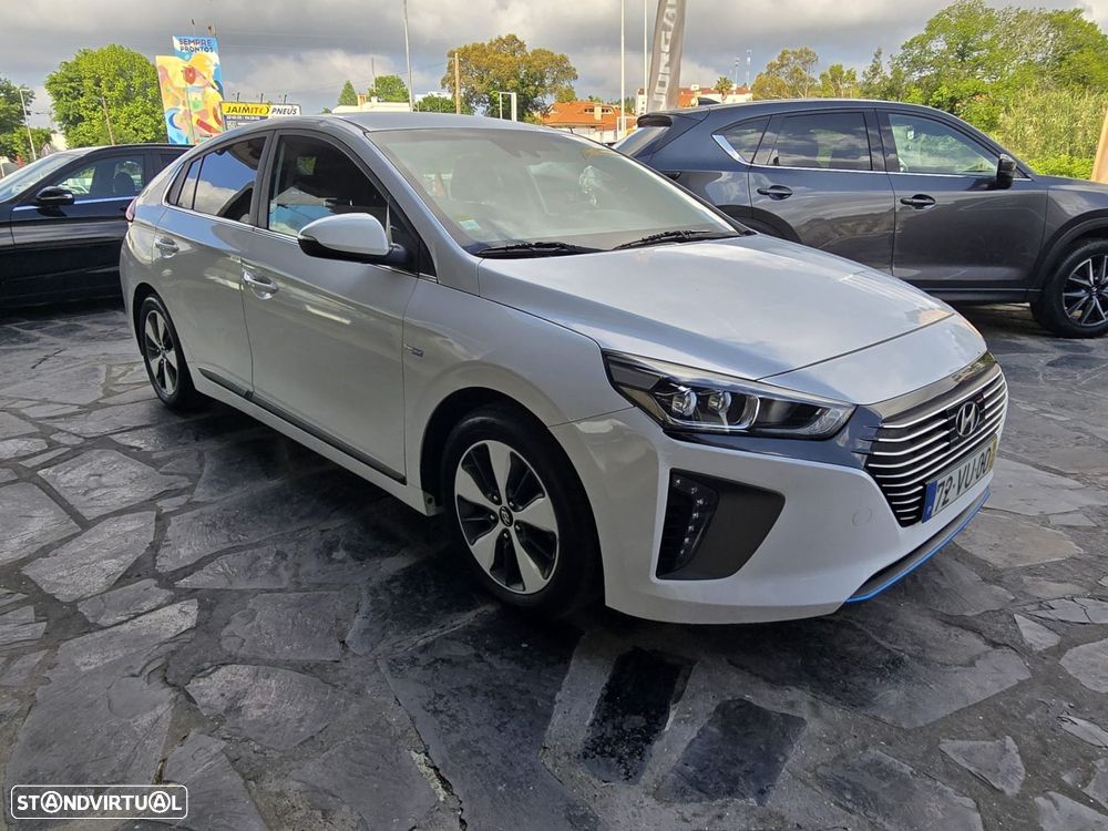 Hyundai Ioniq - 2