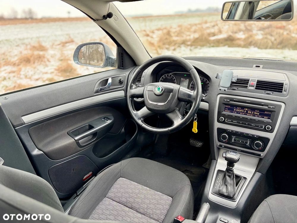 Skoda Octavia 2.0 TDI DPF Ambition DSG - 6