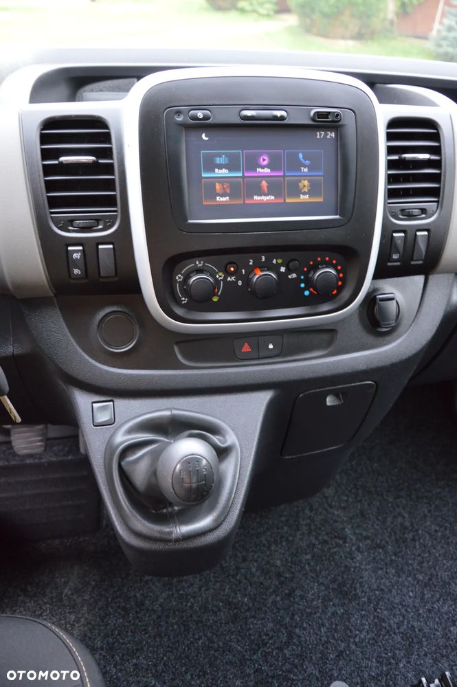 Renault Trafic - 24