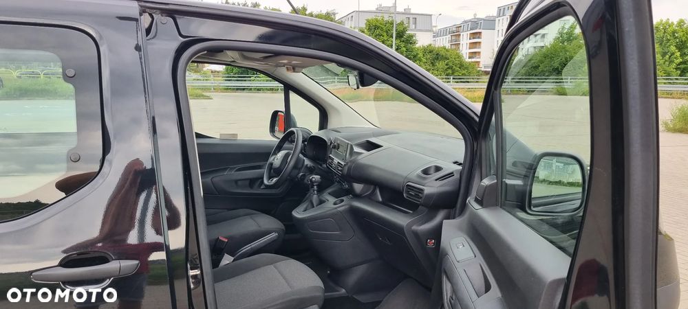 Toyota Proace City Verso Long 1.2 D-4T Business - 8