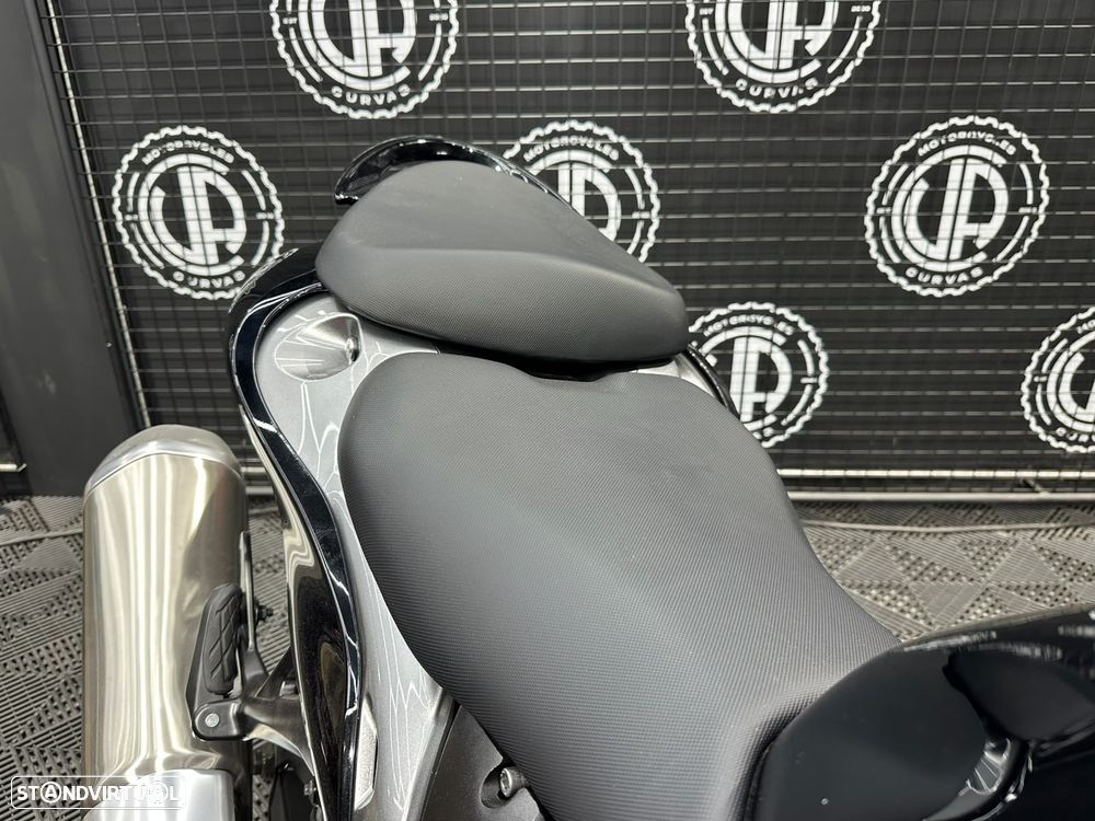 Suzuki Hayabusa - 2