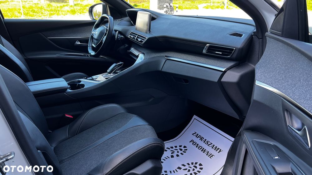 Peugeot 5008 1.6 PureTech GT Line S&S EAT8 - 29