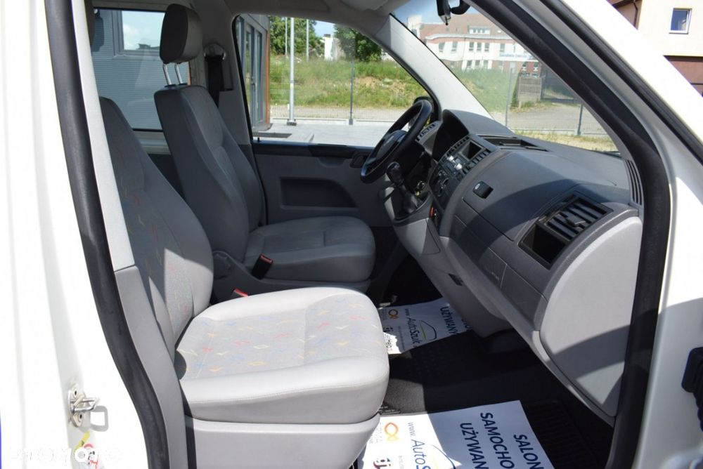 Volkswagen Transporter - 21