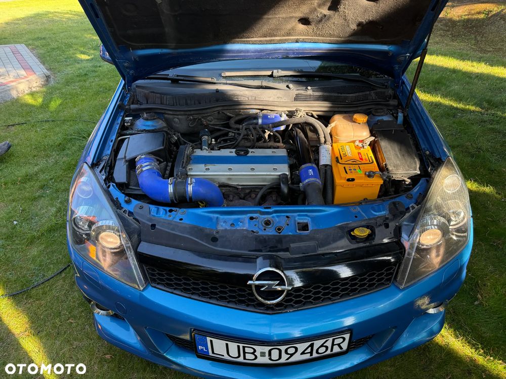 Opel Astra OPC - 14