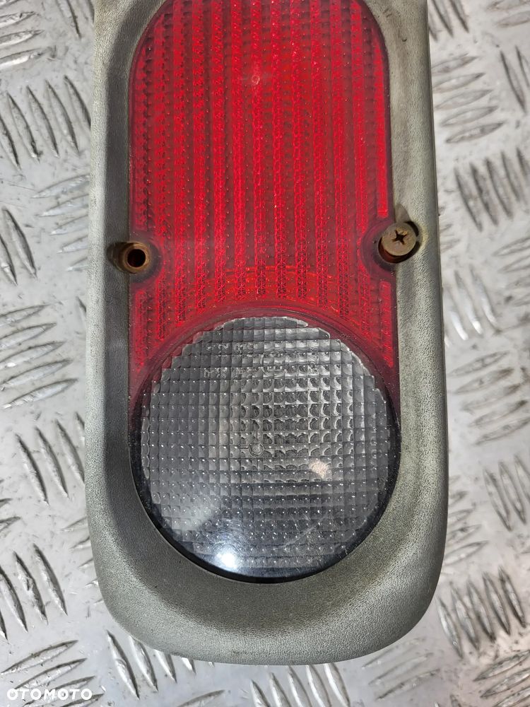 Nissan Terrano II Lampa Lewy Prawa Tył - 10