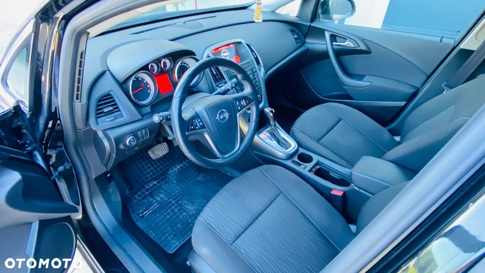Opel Astra 1.4 T EU6 - 7