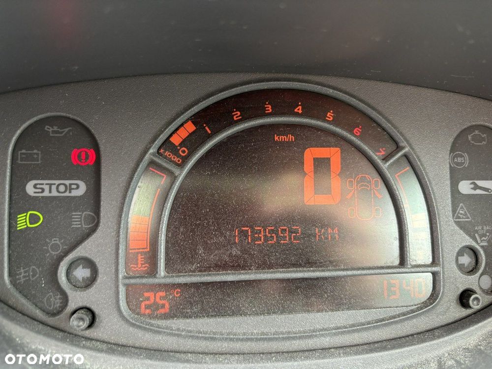 Renault Modus 1.4 16V Alize - 16