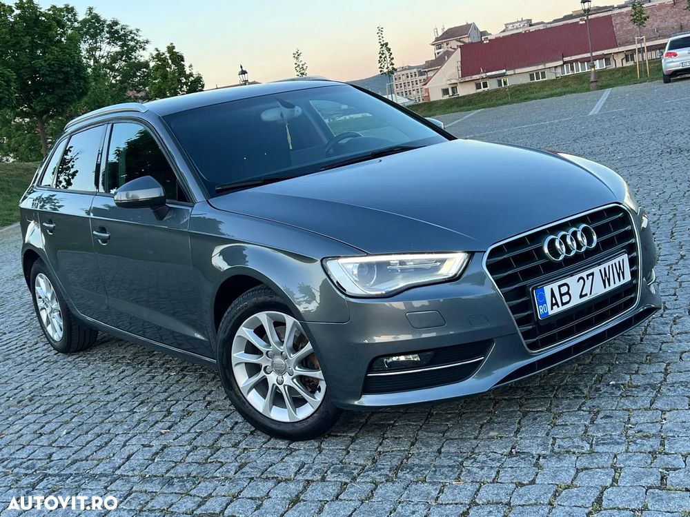 Audi A3 Sportback 1.6 TDI ultra Attraction - 10