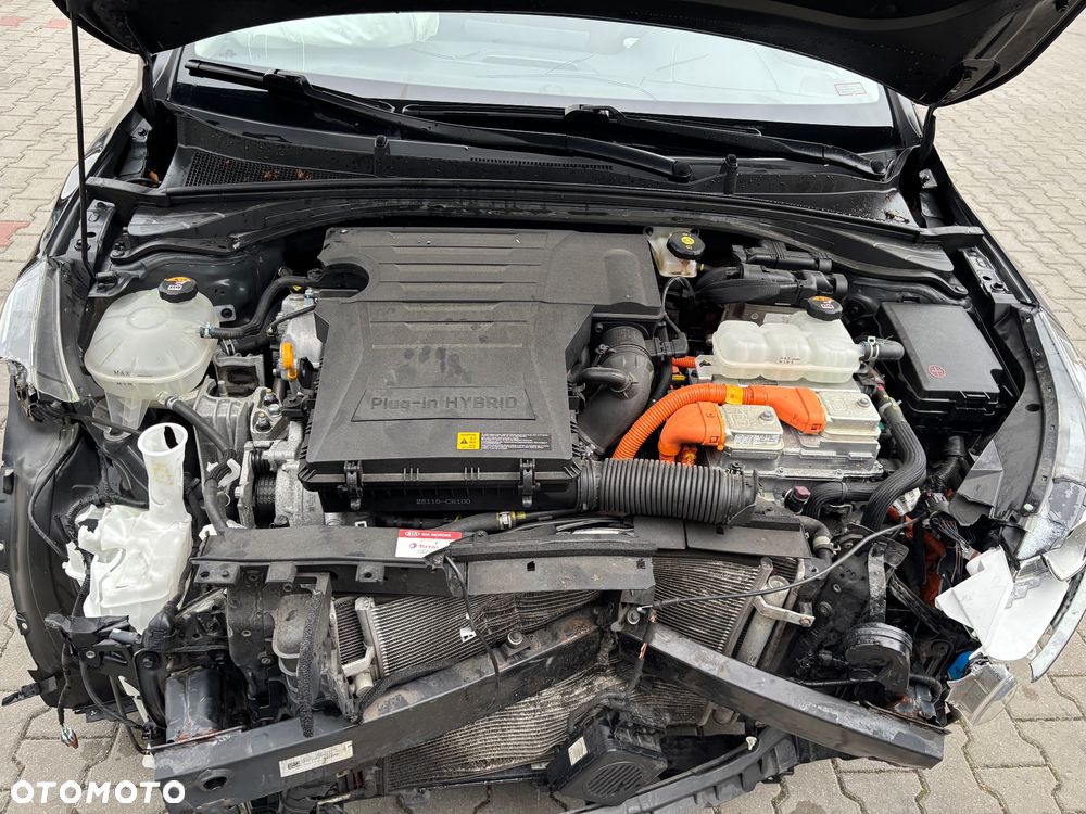 Kia Ceed 1.6 GDI PHEV L DCT - 11