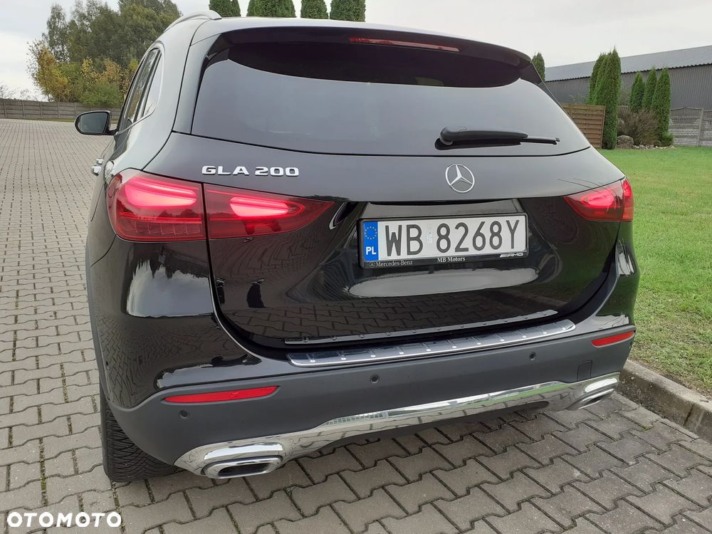 Mercedes-Benz GLA 200 Progressive - 14