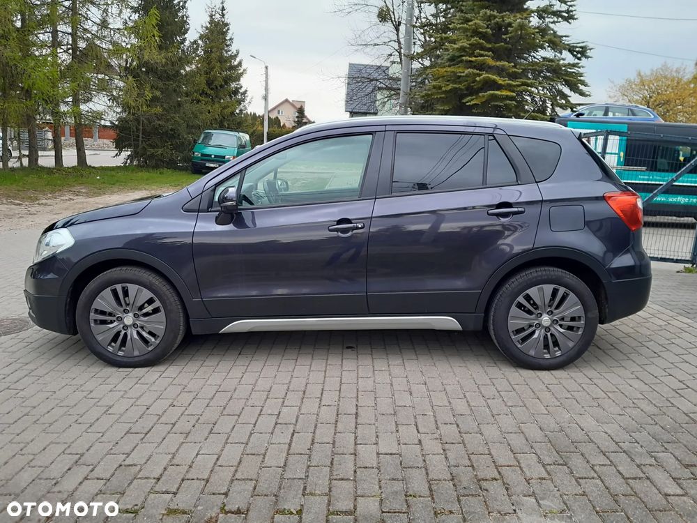 Suzuki S-Cross - 2