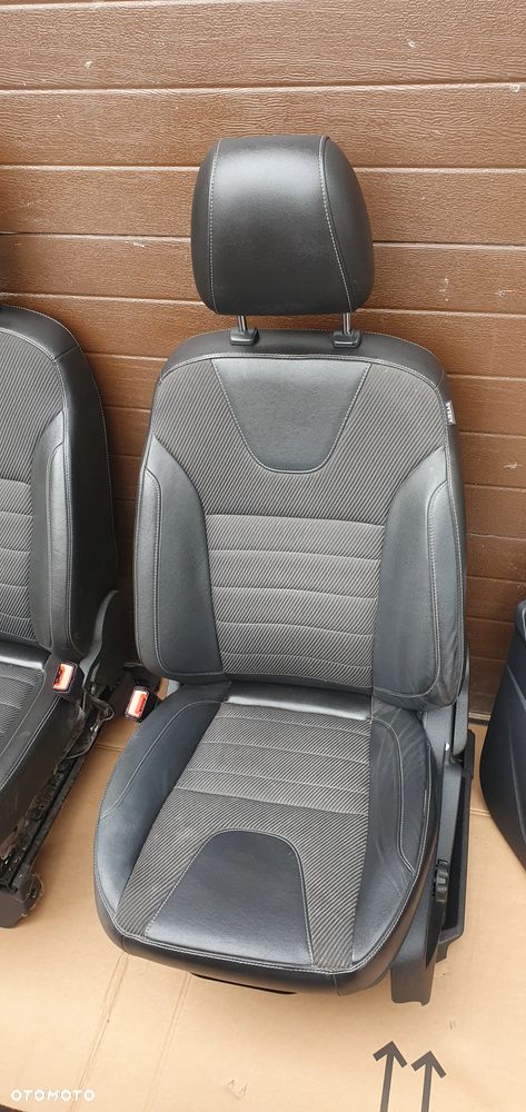 Fotele kanapa boczki komplet półskóra Ford Kuga II MK2 - 7