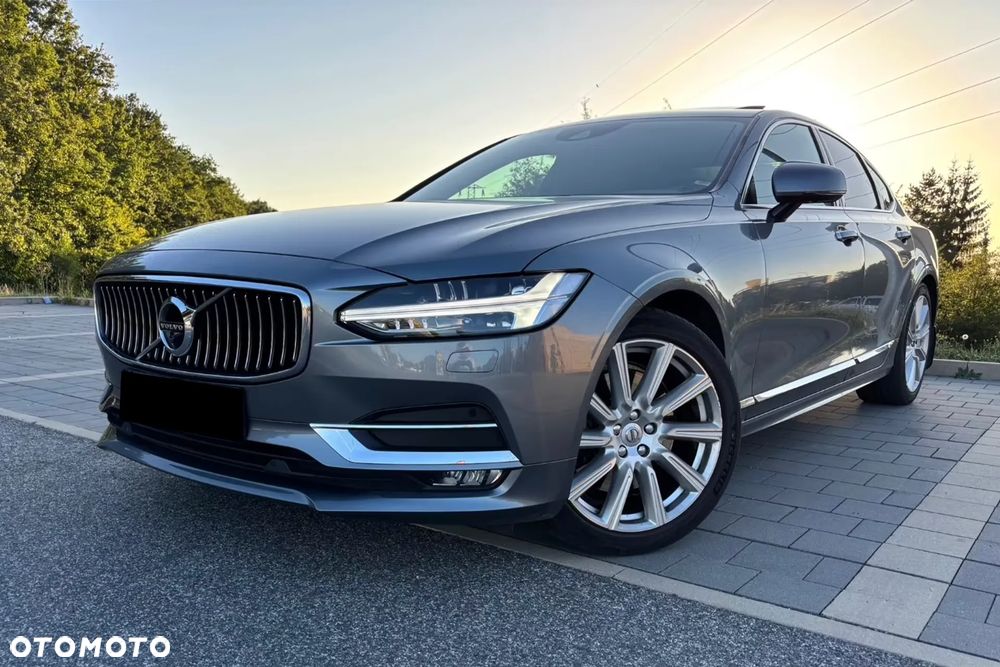 Volvo S60 - 1