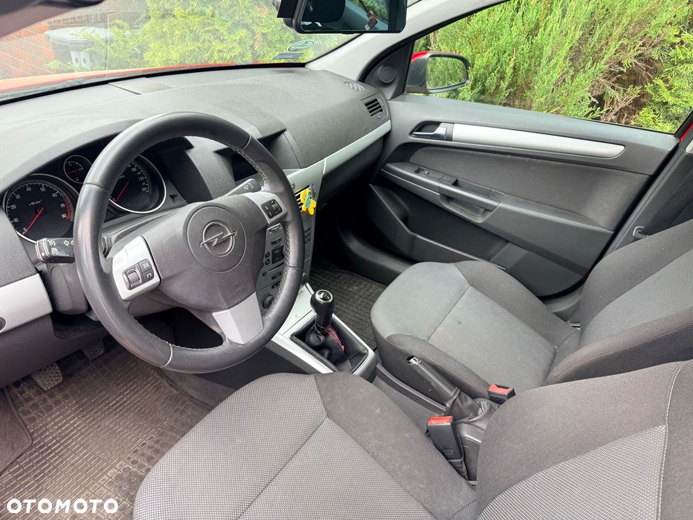 Opel Astra 1.4 - 4