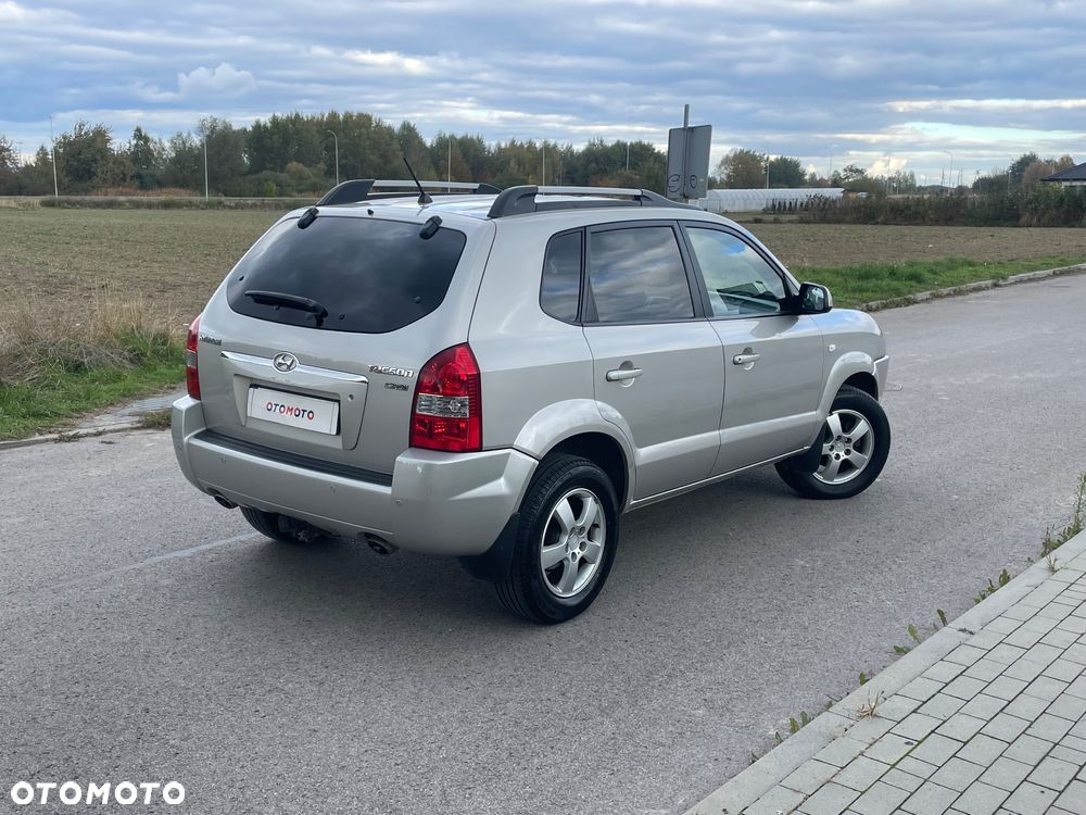 Hyundai Tucson 2.0 CRDi VGT 2WD Automatik GLS - 20