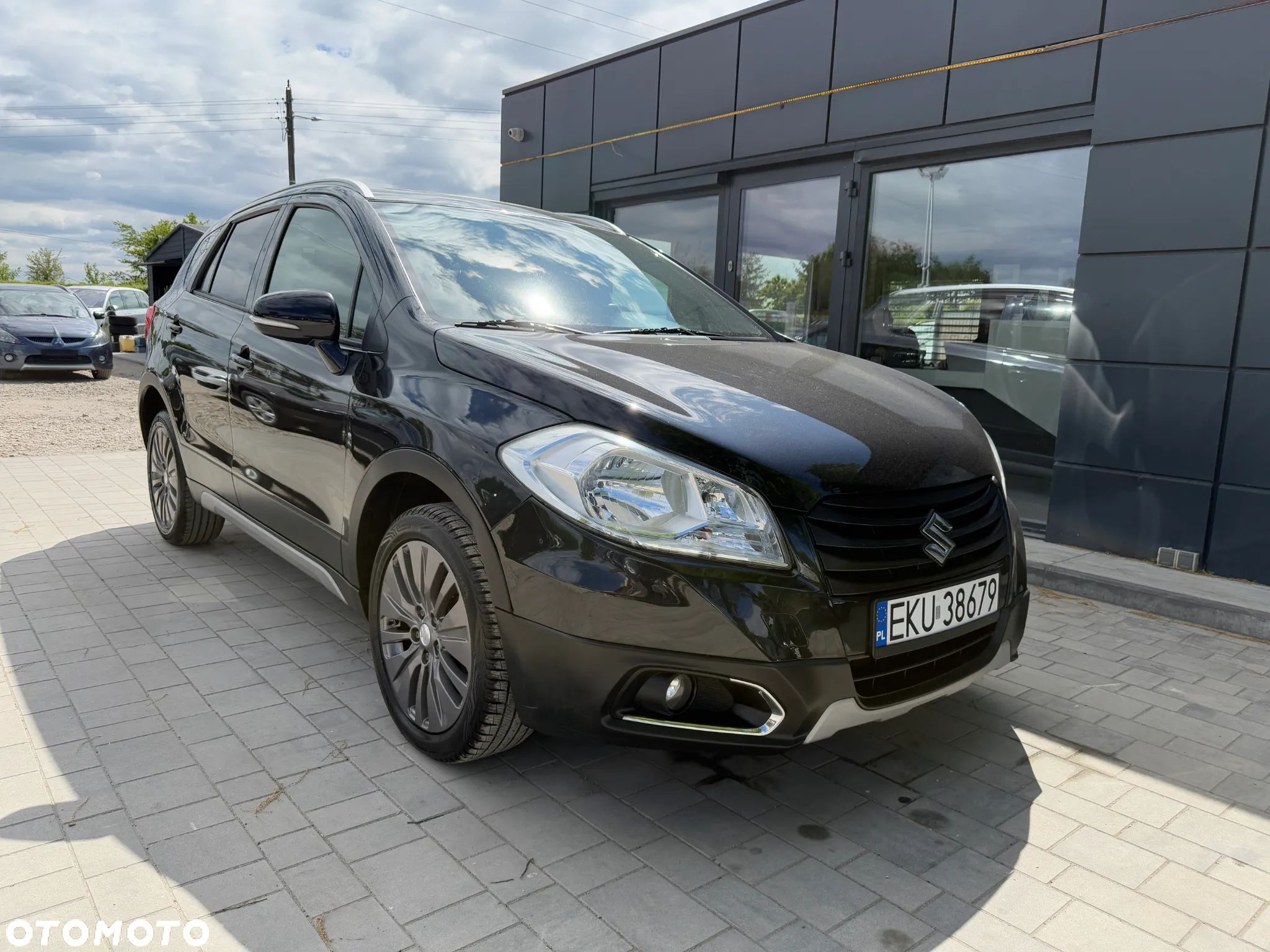 Suzuki SX4 S-Cross 1.6 DDiS 4x2 Comfort - 1