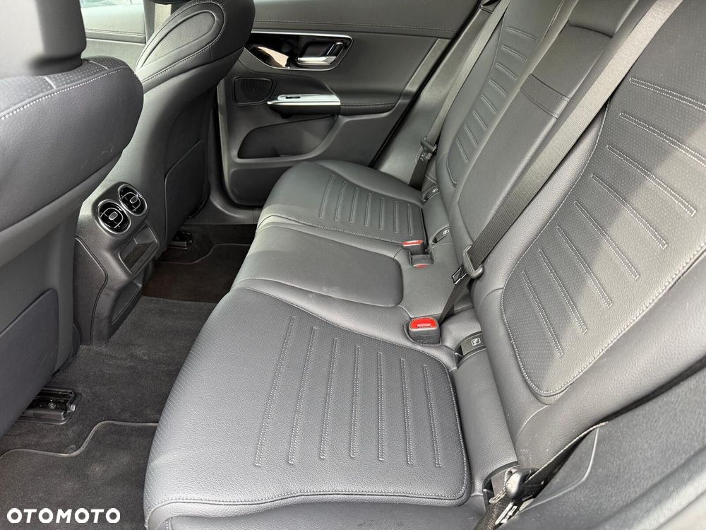 Mercedes-Benz GLC - 10