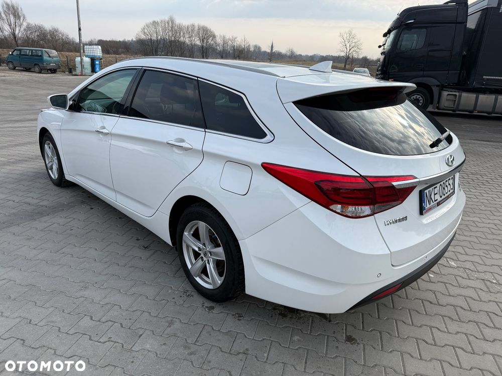 Hyundai i40 Kombi 1.7 CRDi Premium - 6