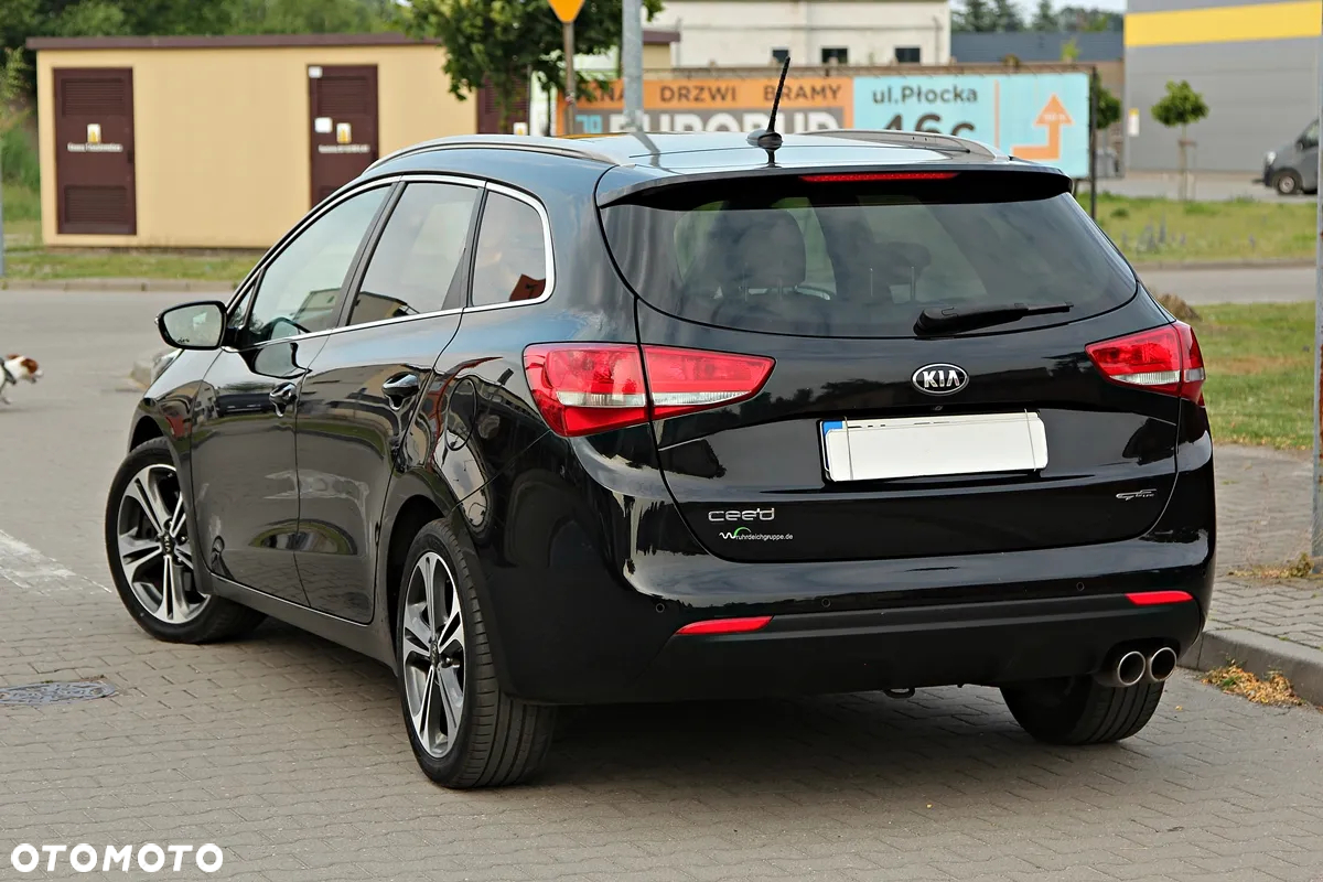 Kia Ceed 1.6 CRDi SCR GT-Line DCT - 4