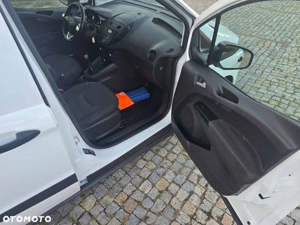 Ford TRANSIT COURIER - 22