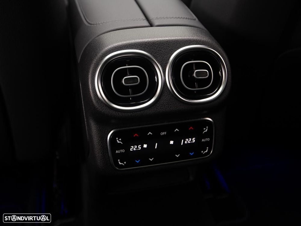 Mercedes-Benz GLC 300 de 4Matic - 30