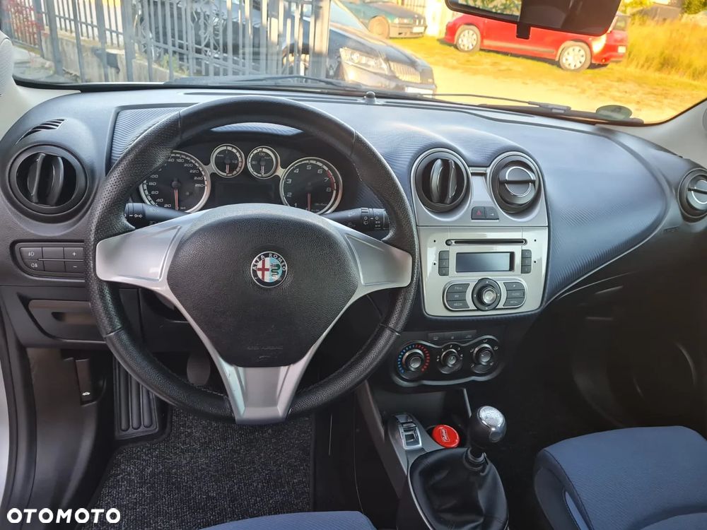 Alfa Romeo Mito - 11