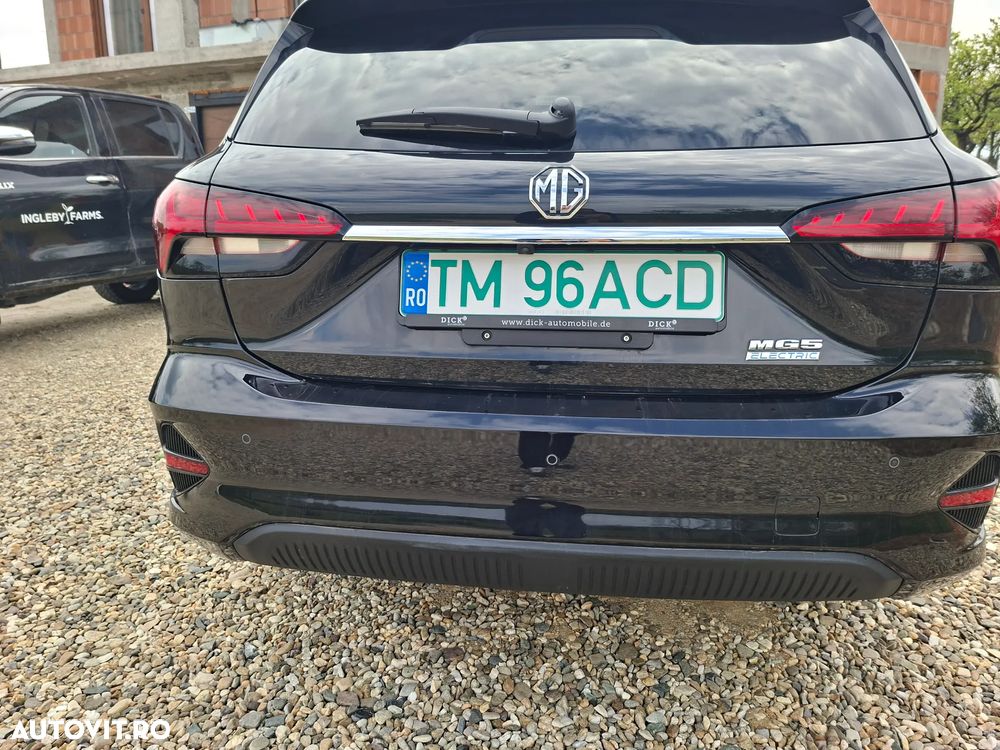 MG MG5 5 Maximal Luxury - 13