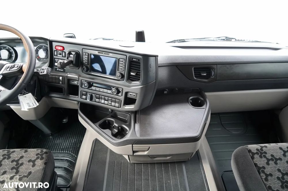 Scania R 450 / RETARDER / CABINĂ JOSĂ / SISTEM HIDRAULIC / I-PARK COOL / COMPLET AIRMATIC / JANTE DIN ALIAJ - 30