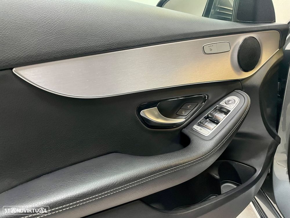Mercedes-Benz C 300 de Avantgarde - 23