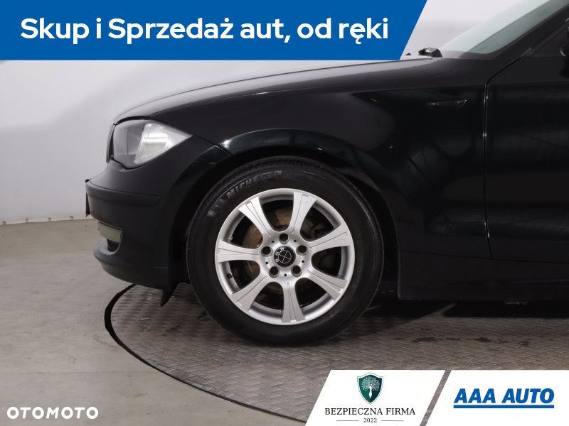 BMW Seria 1 - 15