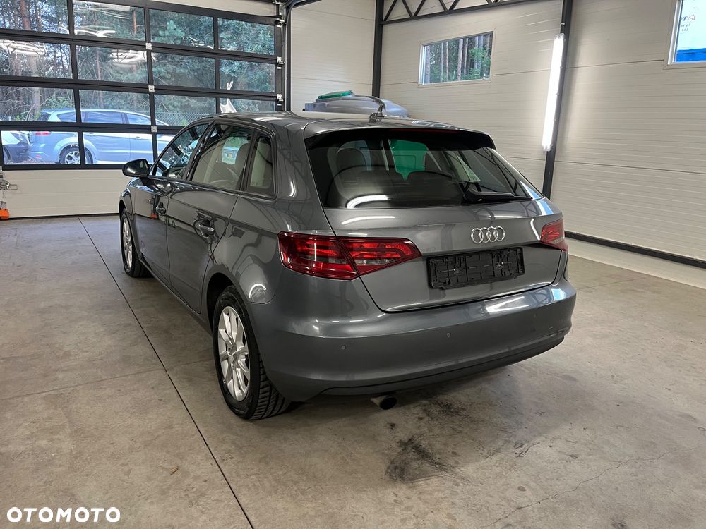 Audi A3 Sportback - 5