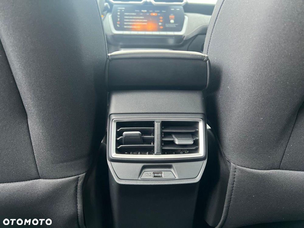 MG ZS Hybrid+ - 23