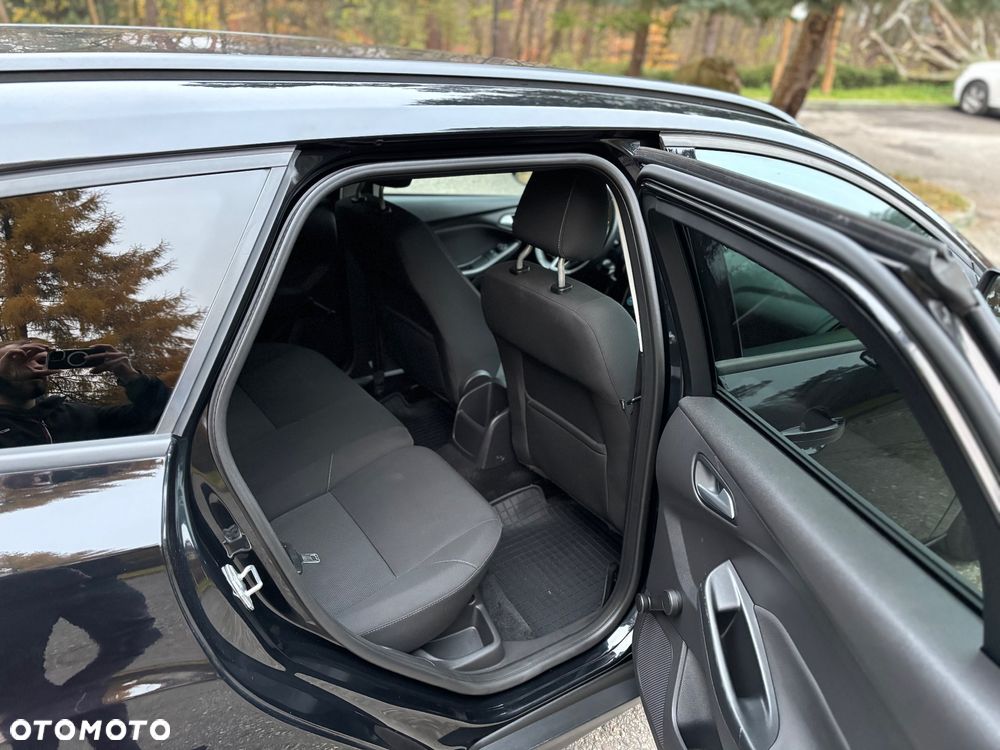 Ford Focus - 11