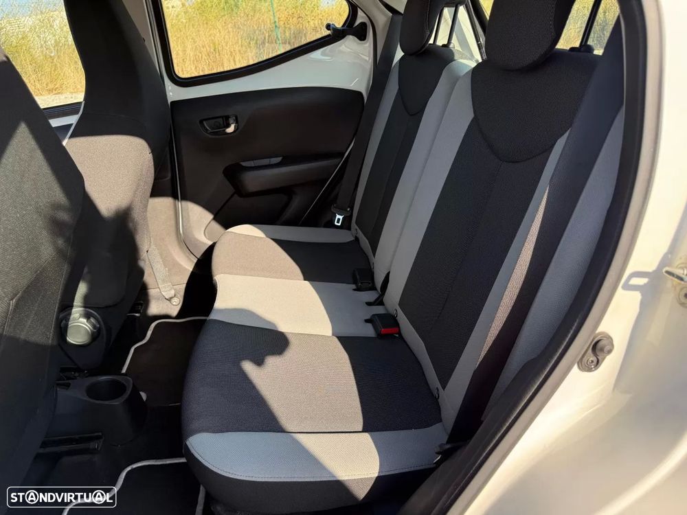 Toyota Aygo 1.0 X-Play+AC+X-Touch - 13