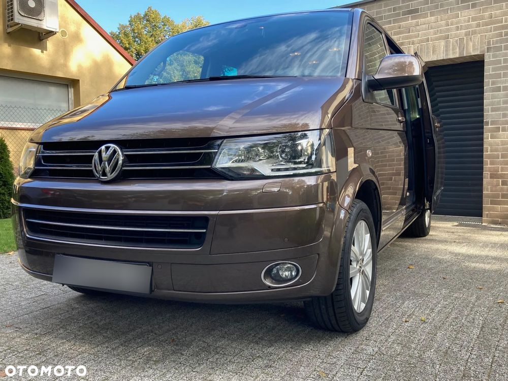 Volkswagen Multivan - 1