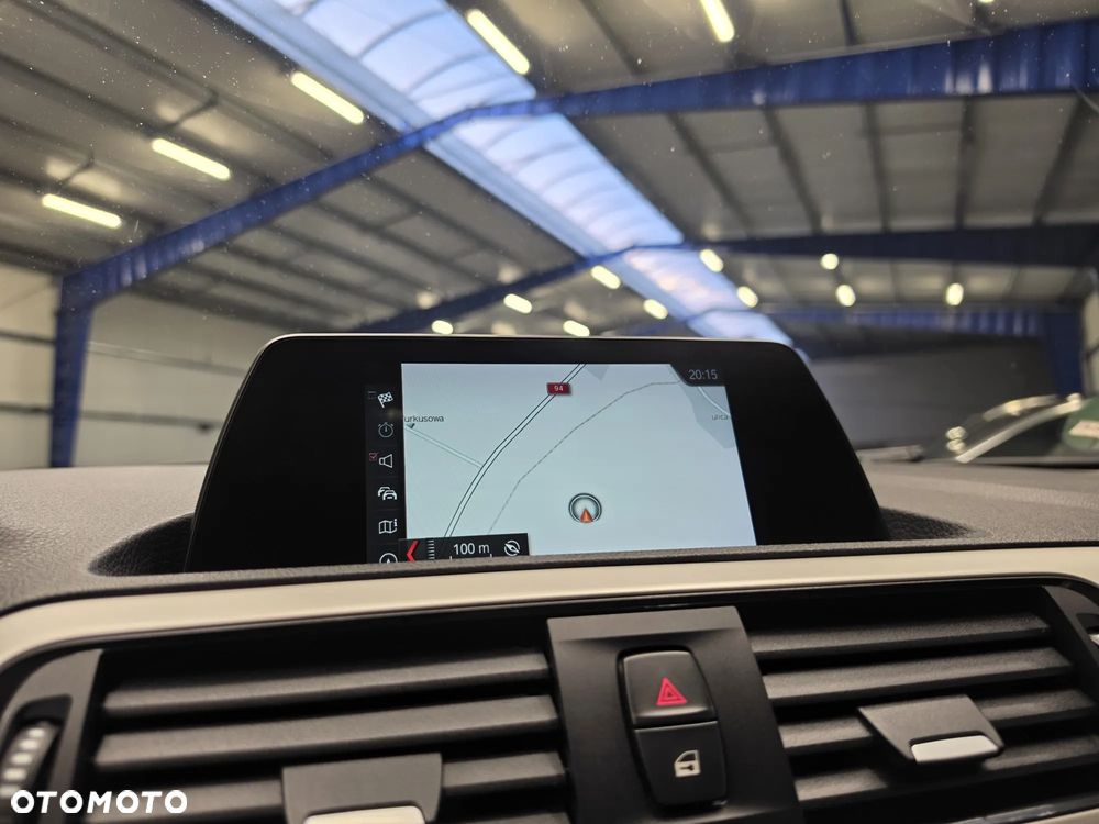 BMW Seria 1 116d EfficientDynamics Edition Sport Line - 32