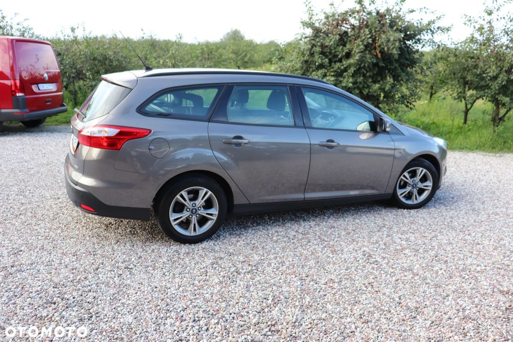 Ford Focus 1.0 EcoBoost Start-Stopp-System Champions Edition - 28