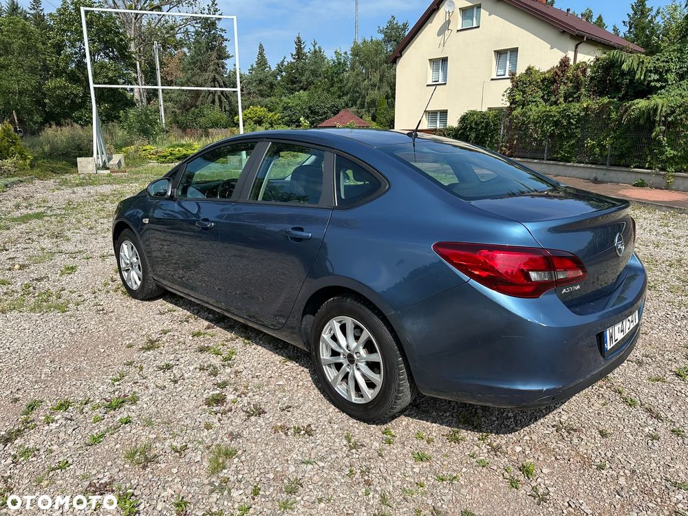 Opel Astra 1.6 Active EU6 - 5
